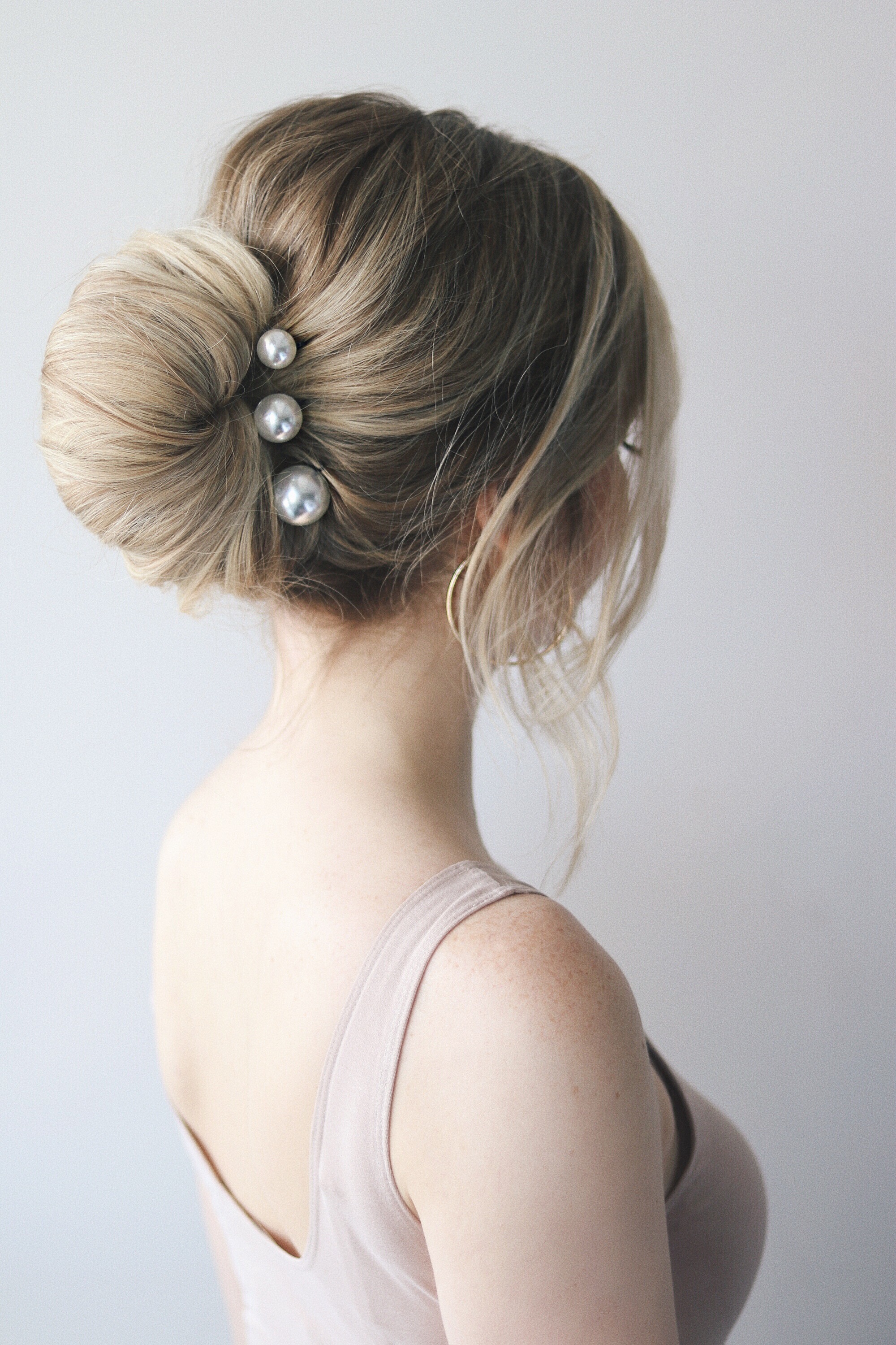 Audrey McClelland | EASY BRAIDED BUN HAIR TUTORIAL ❤️ Looking for a pretty bun  hairstyle? Try this one out! It's a cute one! . I share all of the hair ...  | Instagram