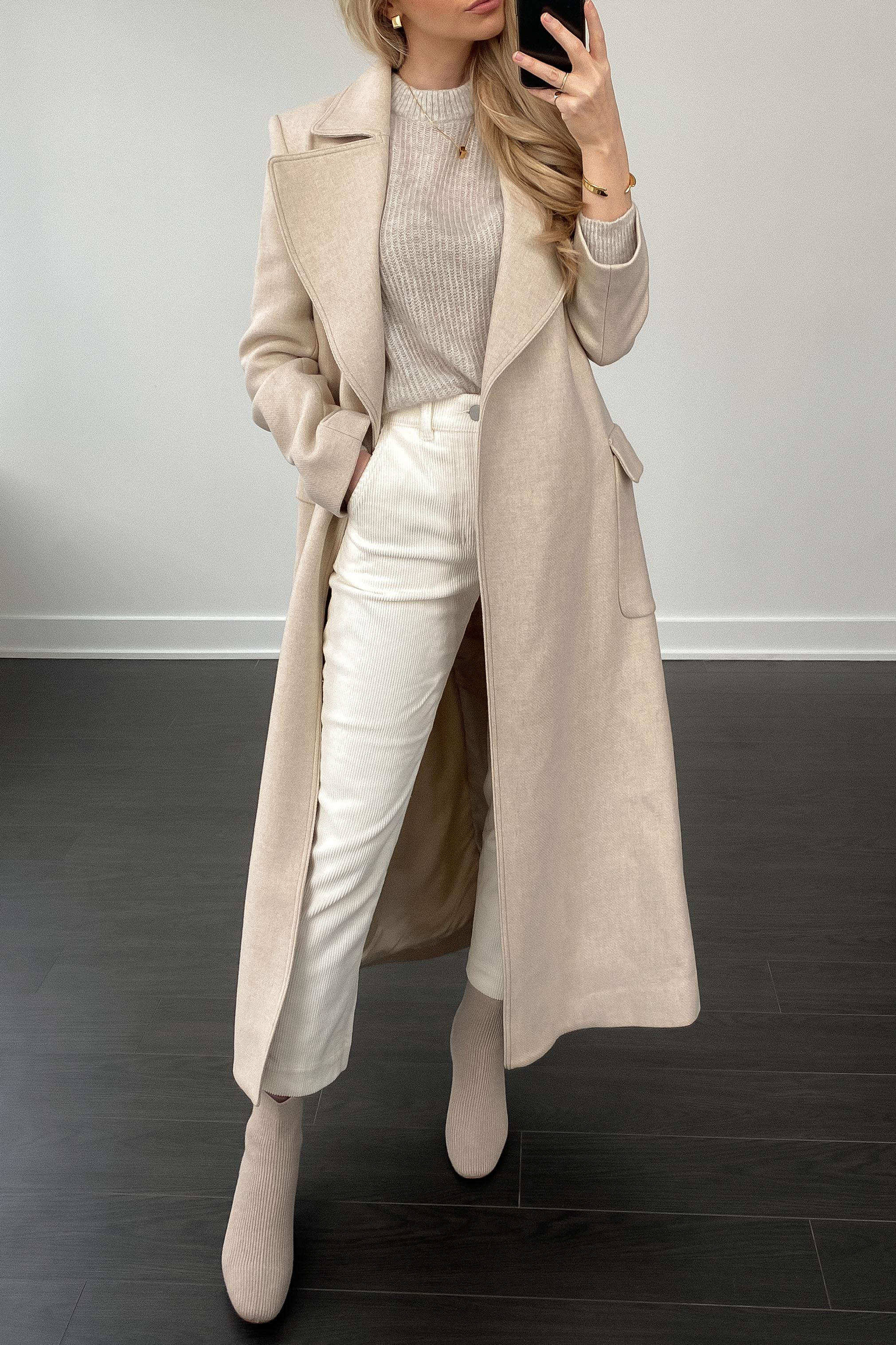 15 Stylish Winter Date Outfits For 2020-2021 - Styleoholic