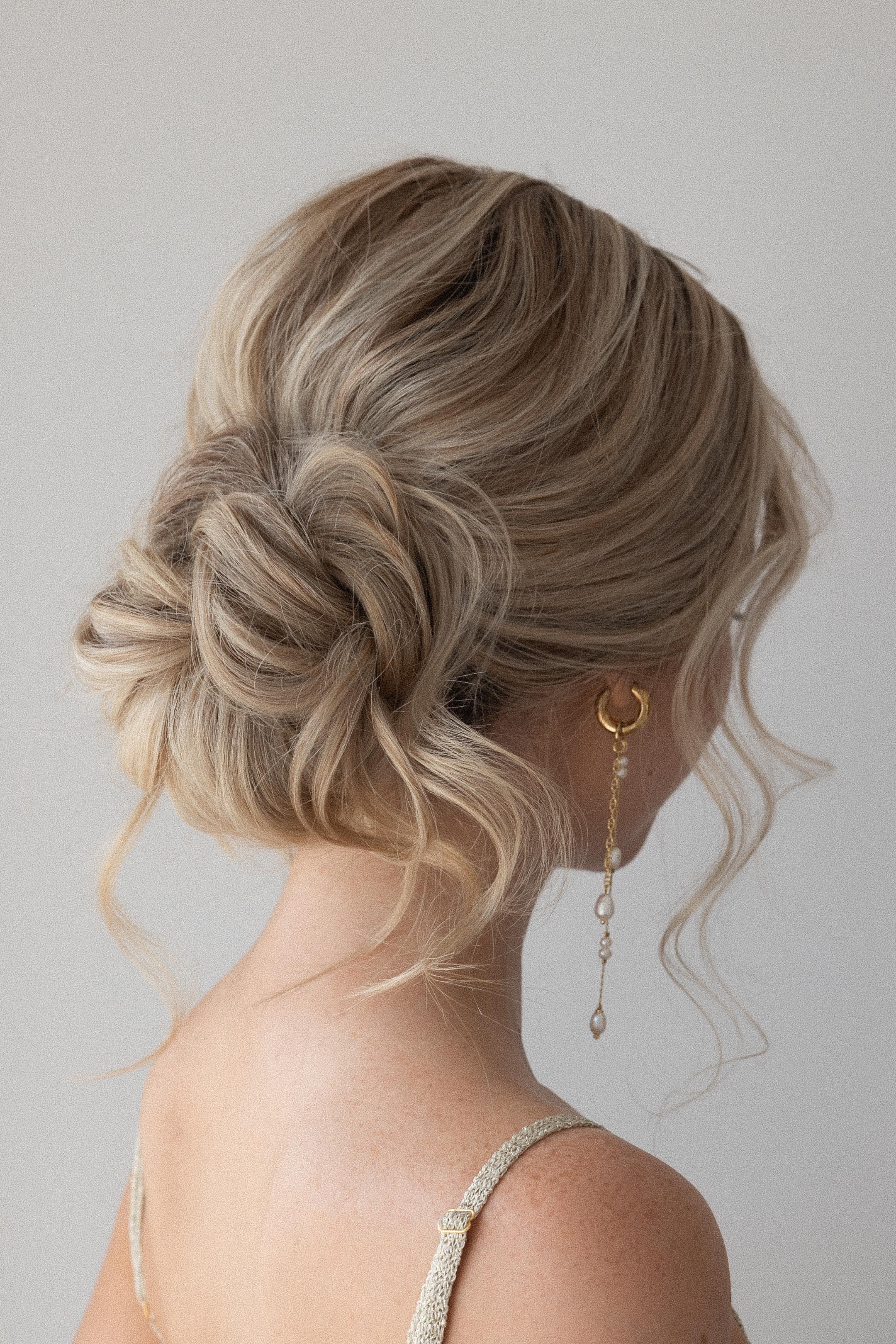 Easy Messy Updo Hairstyle 